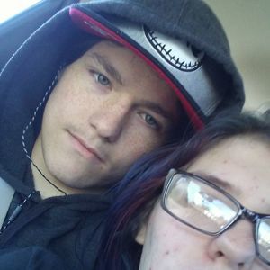 Meet your Posher, Kayheysin b.